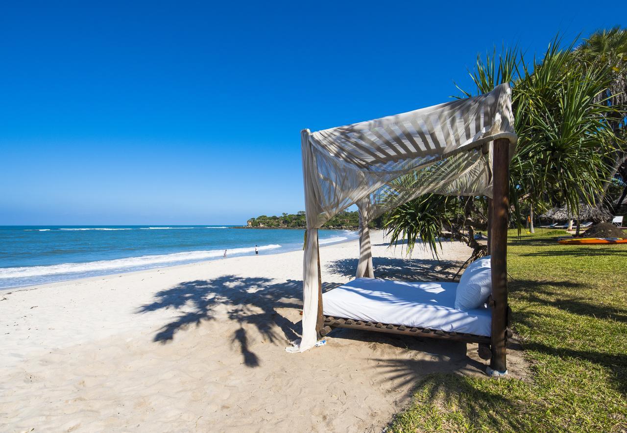 Amani Beach Resort Kutani Exteriör bild